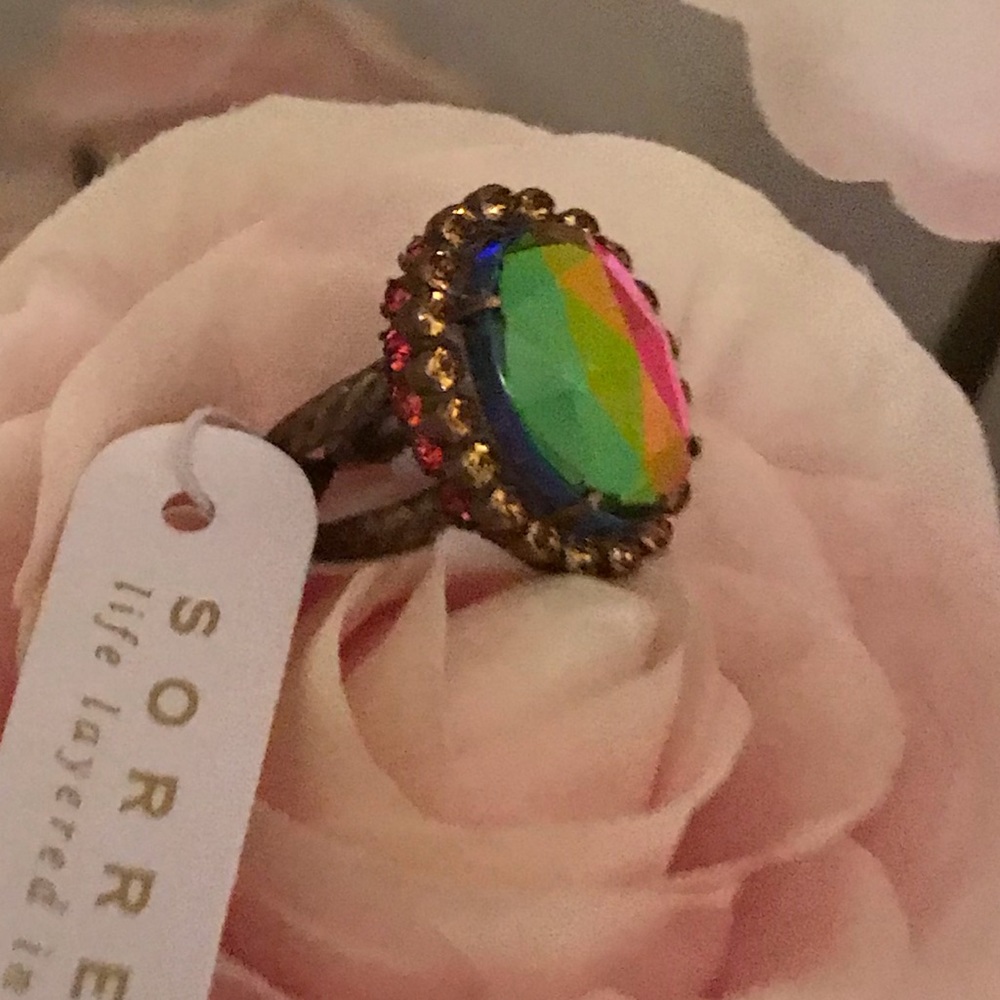 Sorrelli Hibiscus ring